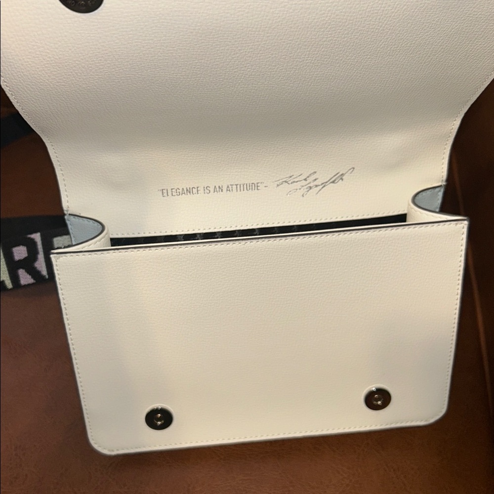 🛍️FLASH SALE🛍️Gorgeous Karl Lagerfeld Paris Simone Bag - Picture 8 of 12